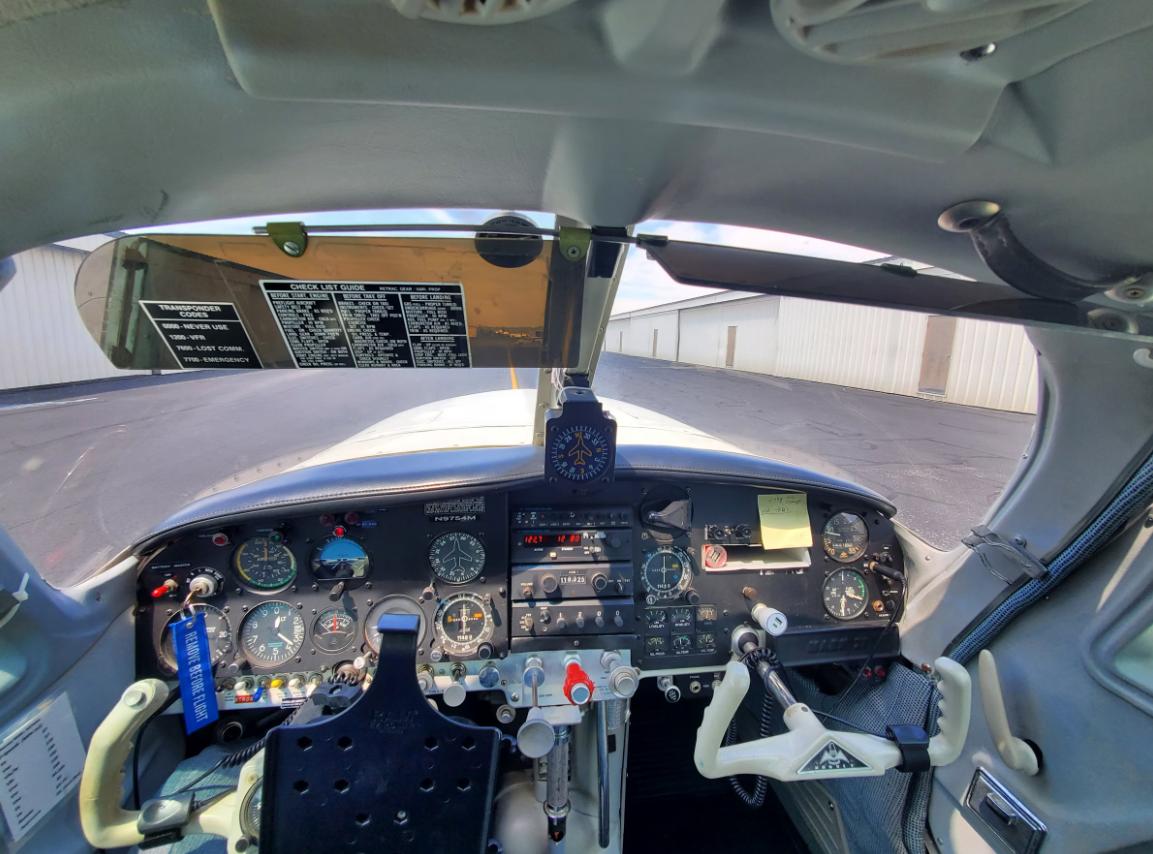 1967 Mooney M20C Mark 21 Photo 4