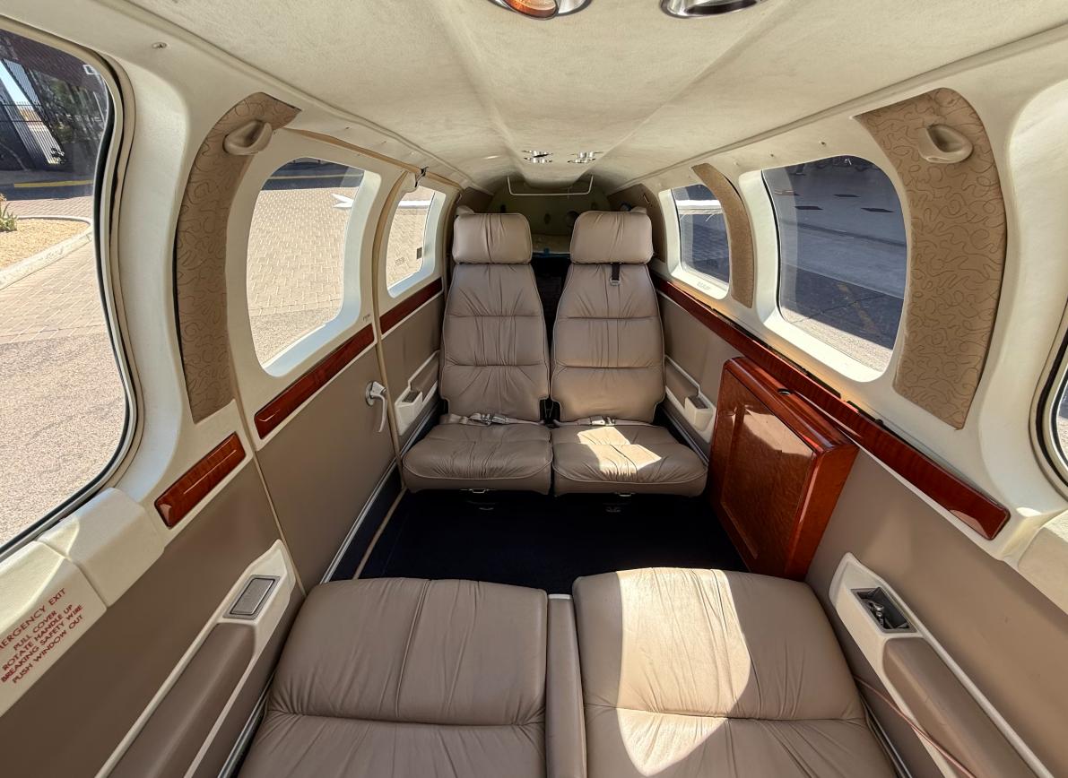 2001 Beechcraft A36 Bonanza Photo 5