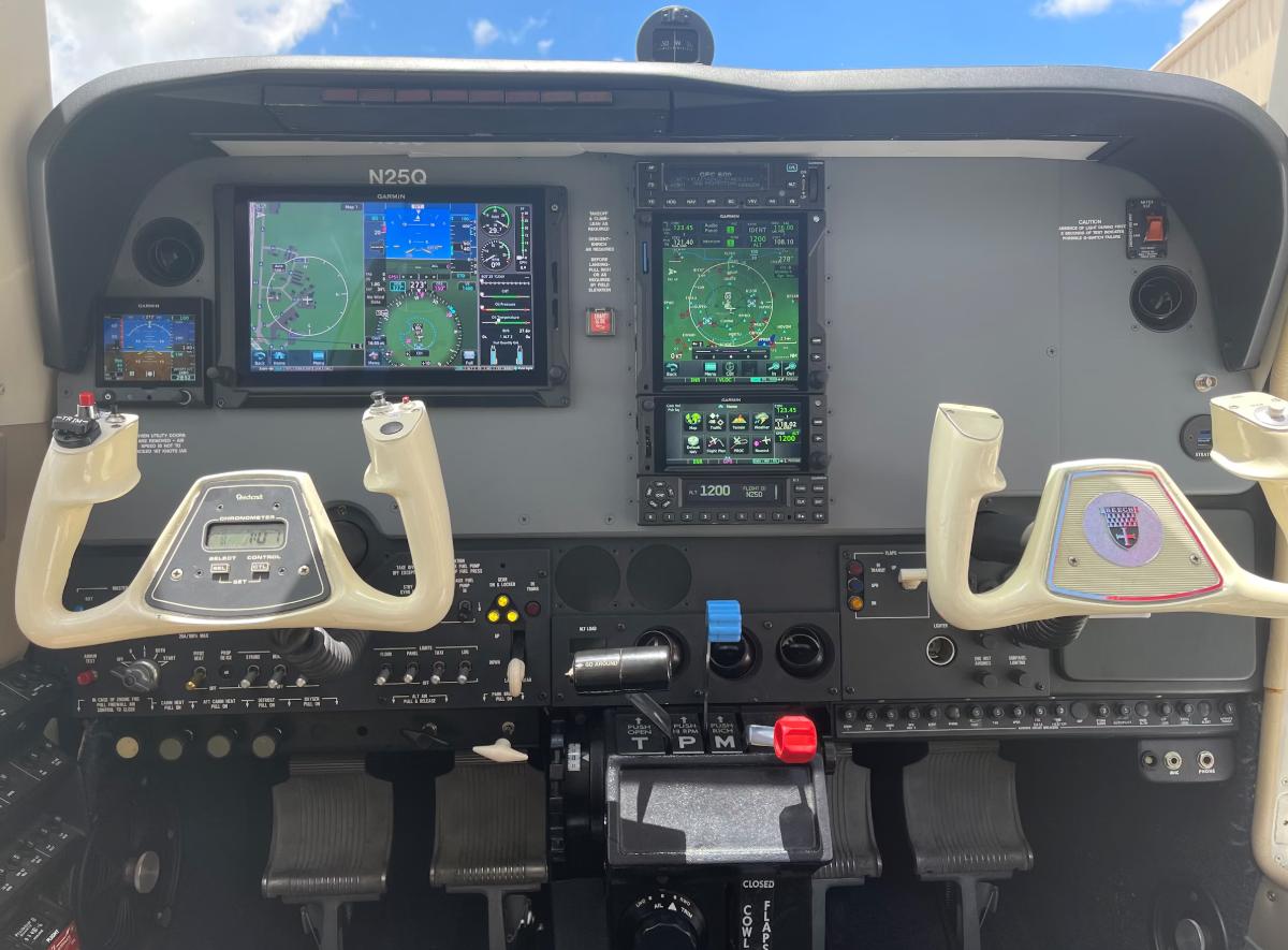 2001 Beechcraft A36 Bonanza Photo 7