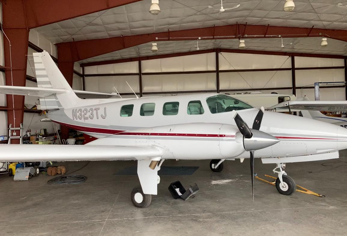 1983 Cessna T303 Crusader Photo 4