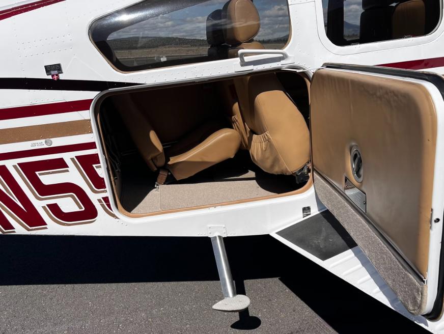 1981 Beechcraft Baron B55 Photo 4