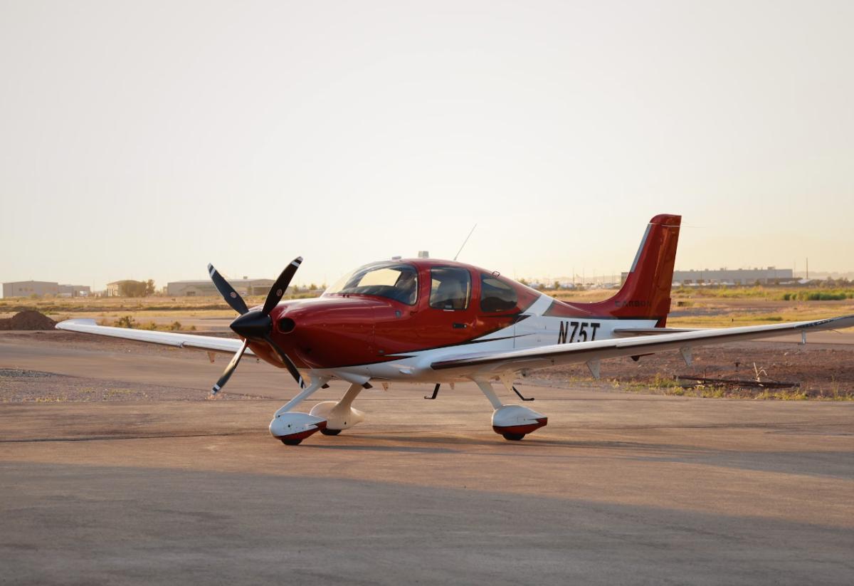 2022 Cirrus SR22T G6 Photo 3