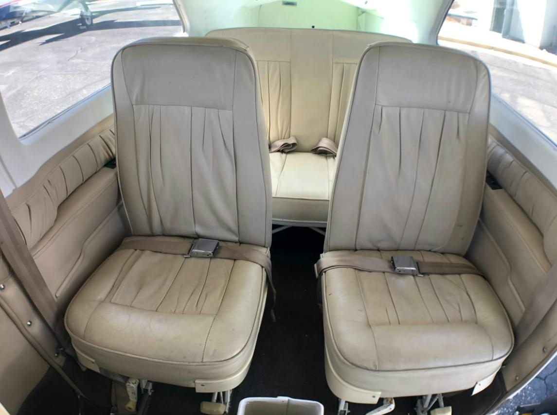 1972 Cessna T210L Centurion Photo 6