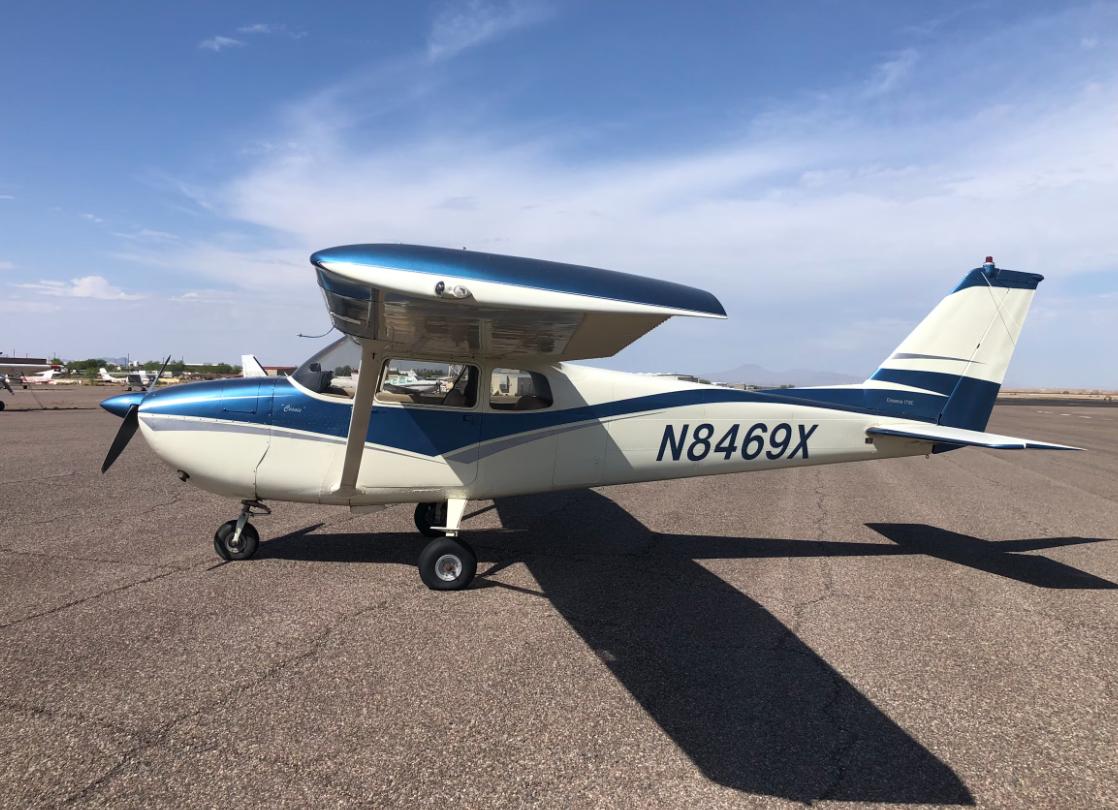 1961 Cessna 172C Skyhawk Photo 2