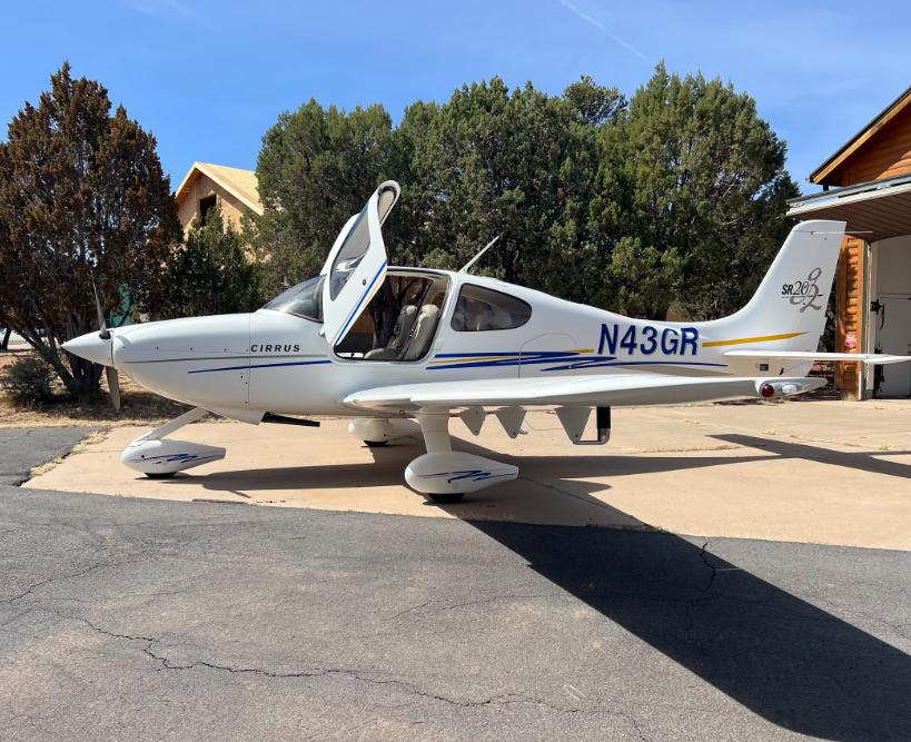 2005 Cirrus SR20 G2 Photo 4