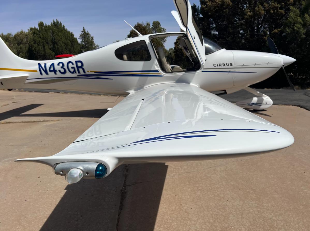 2005 Cirrus SR20 G2 Photo 7