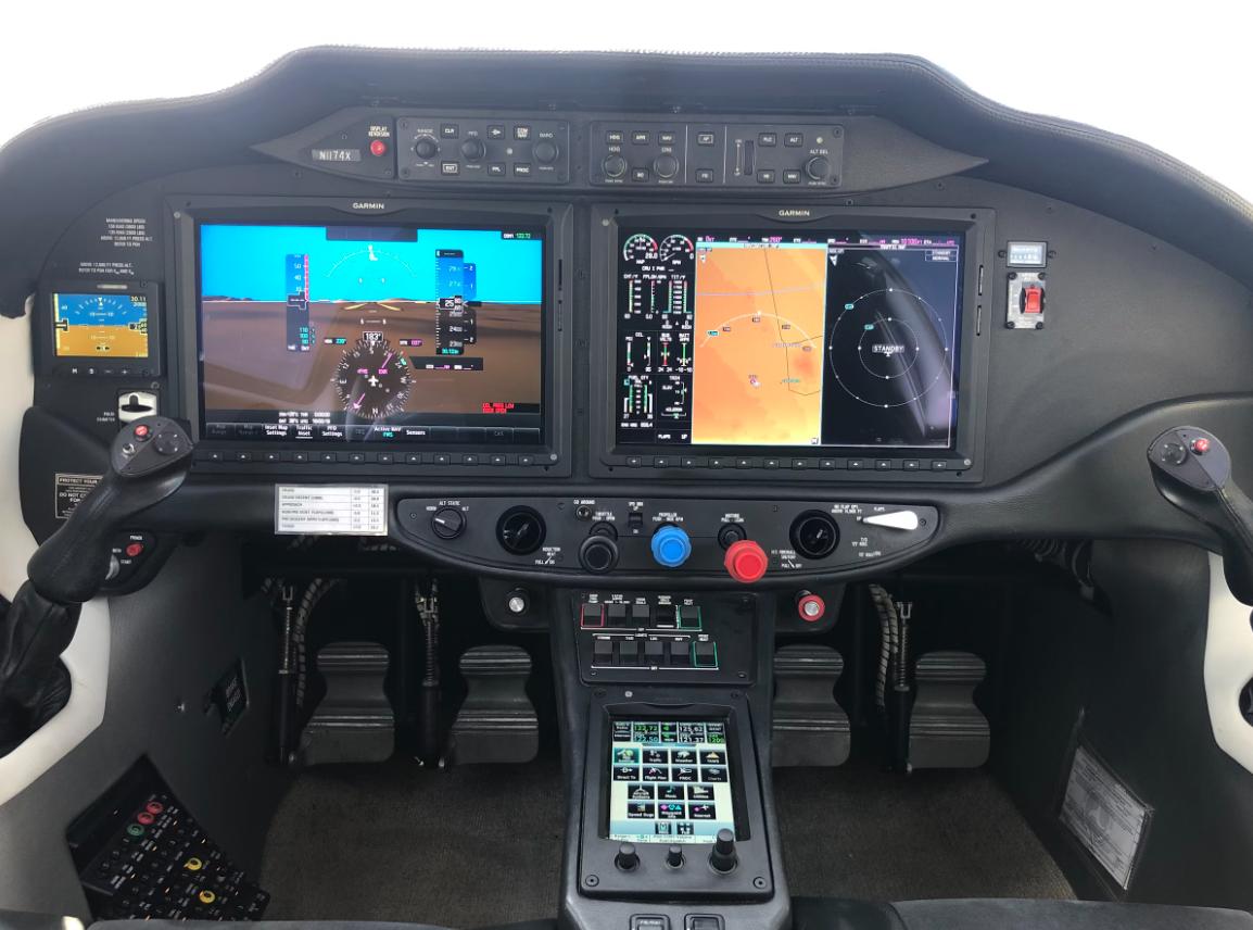 2013 Cessna TTx T240 Photo 7