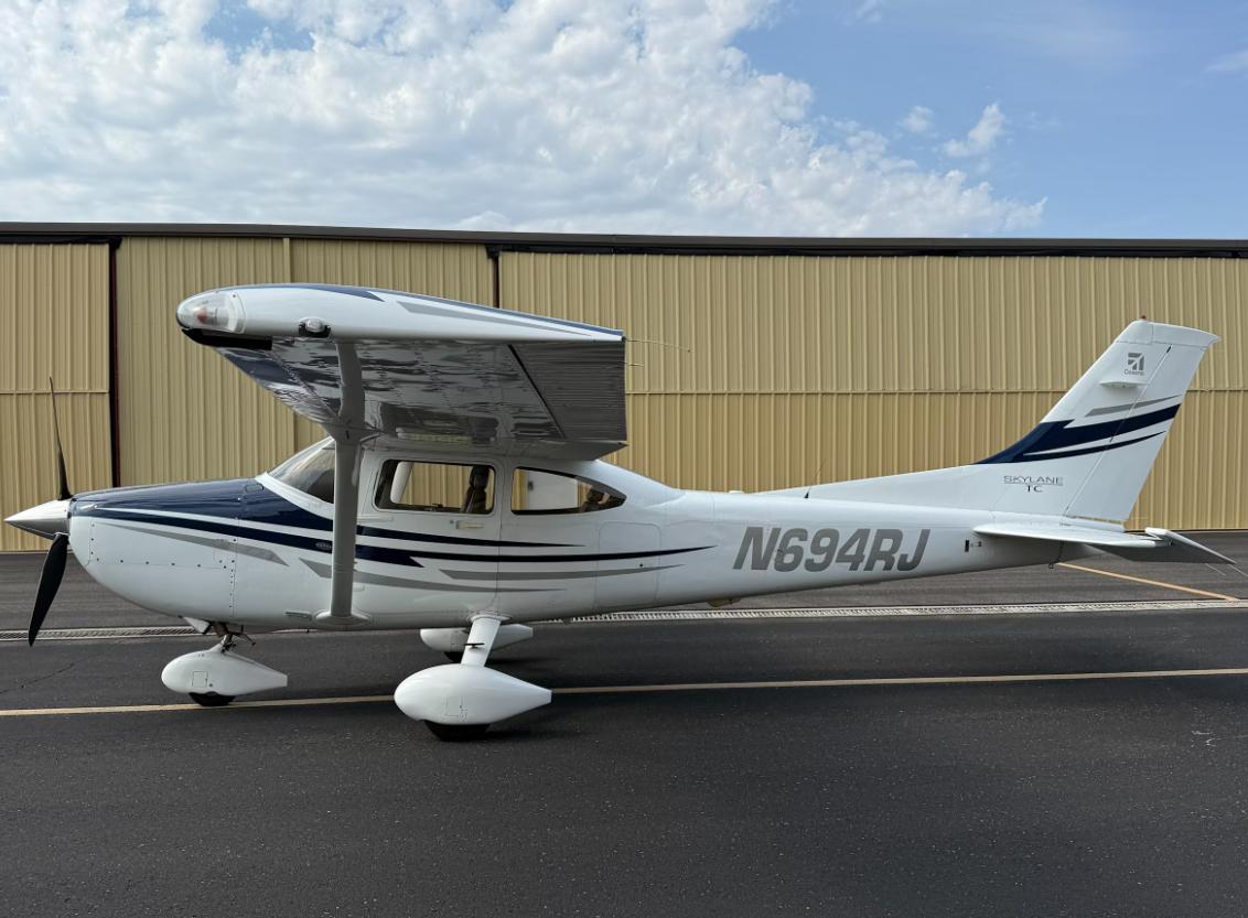 2005 Cessna T182T Skylane Photo 2