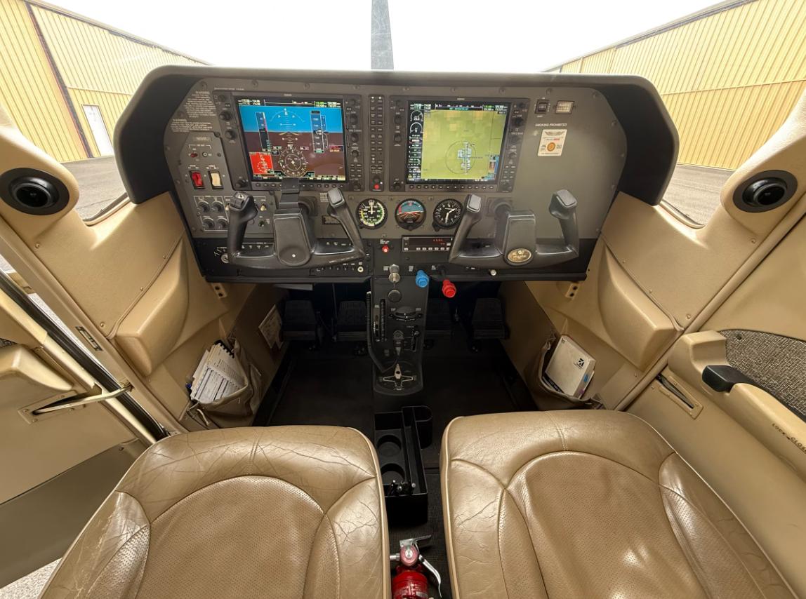 2005 Cessna T182T Skylane Photo 3