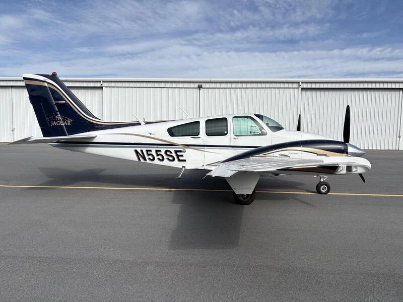 1968 Beechcraft 95-B55 Photo 2