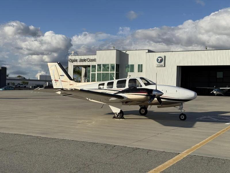 2014 Beechcraft Baron G58 Photo 3