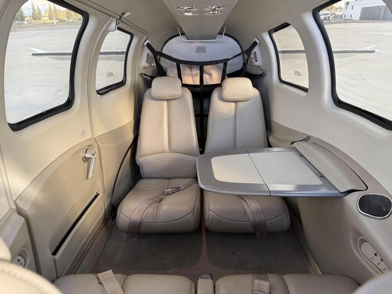 2014 Beechcraft Baron G58 Photo 5