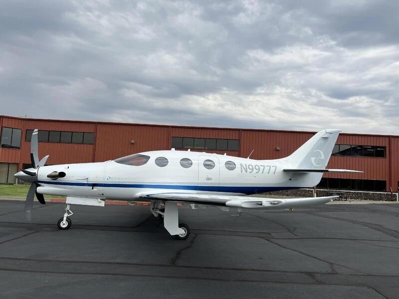 2021 Epic E1000 Photo 2