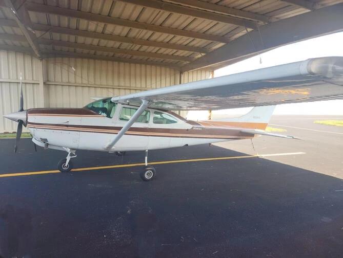 1980 Cessna TR182 Skylane  Photo 3