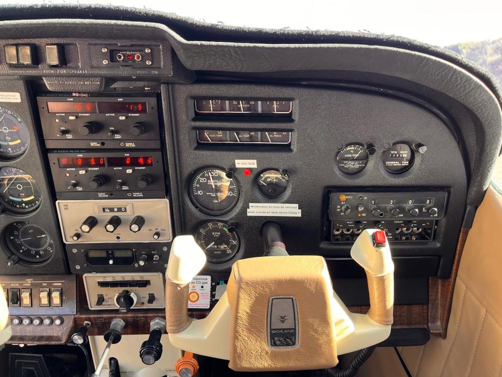 1974 Cessna 182P Skylane Photo 6