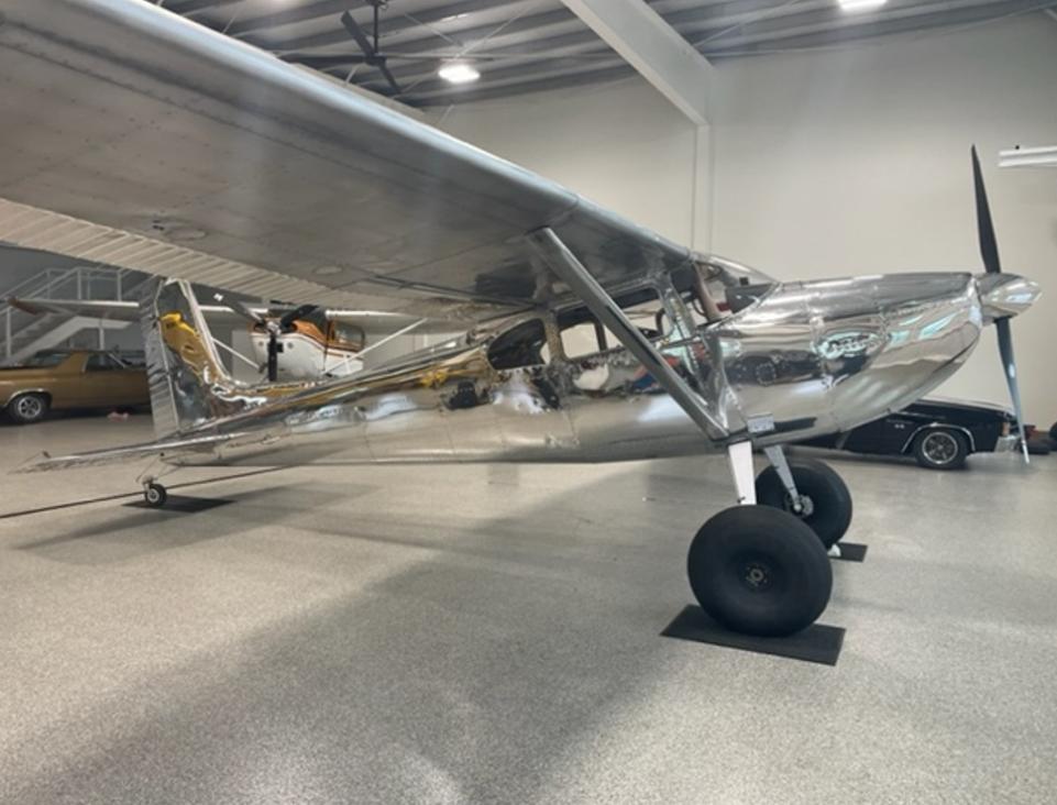 1953 Polished Cessna 180 Skywagon  Photo 2