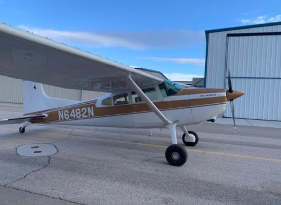 1981 Cessna A185F Skywagon Photo 3