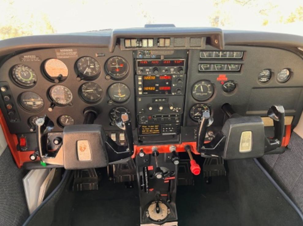 1973 Cessna 182P Skylane Photo 7