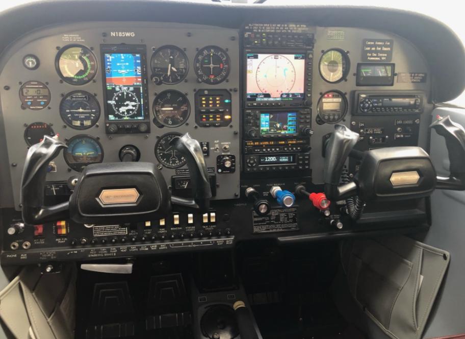 1977 Cessna A185F Skywagon Photo 2
