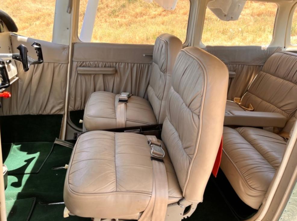 1963 Cessna 182 WREN 460 Photo 5