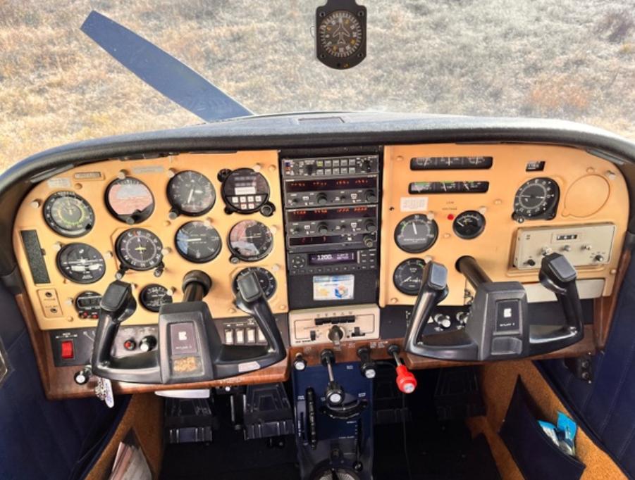 1979 Cessna 182Q Skylane Photo 6
