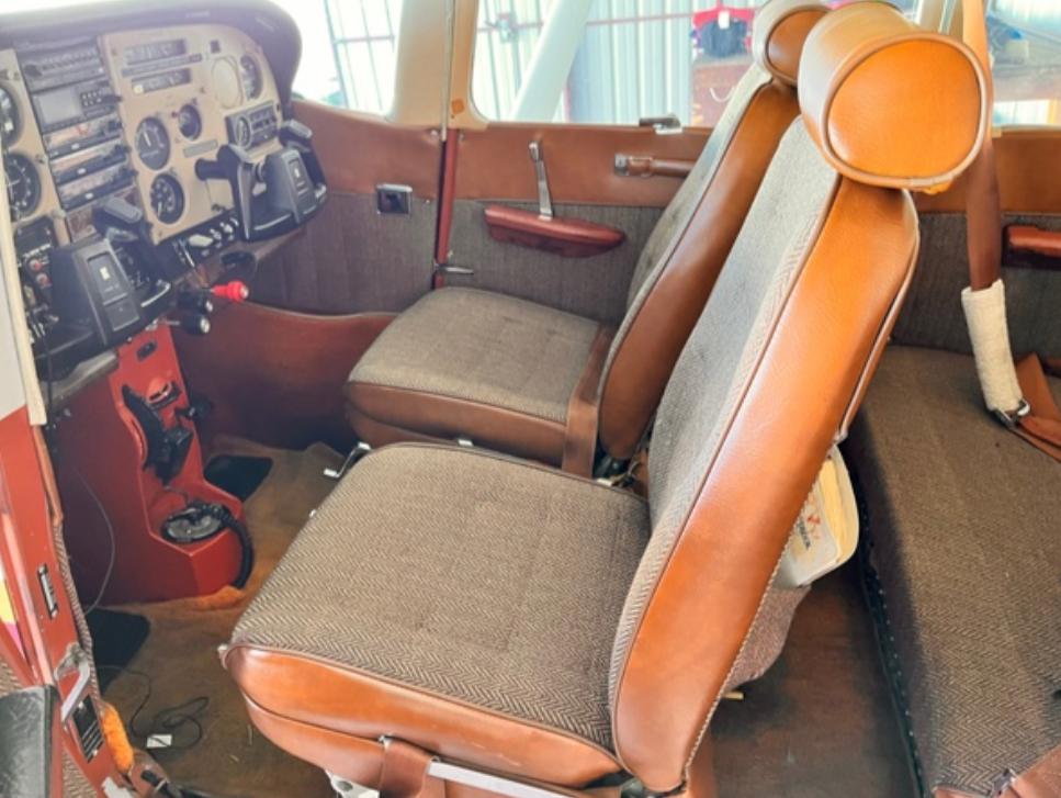 1979 Cessna 182 RG Skylane Photo 4