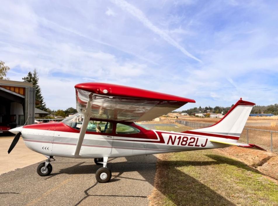 1967 Cessna 182K Skylane  Photo 2