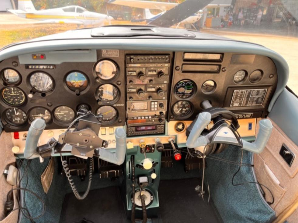 1967 Cessna 182K Skylane  Photo 6