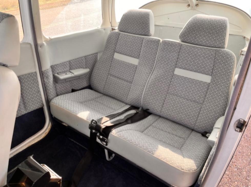 1962 Cessna 182 Skylane Photo 5