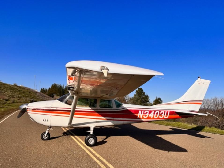 1963 Cessna 182E Skylane Photo 2