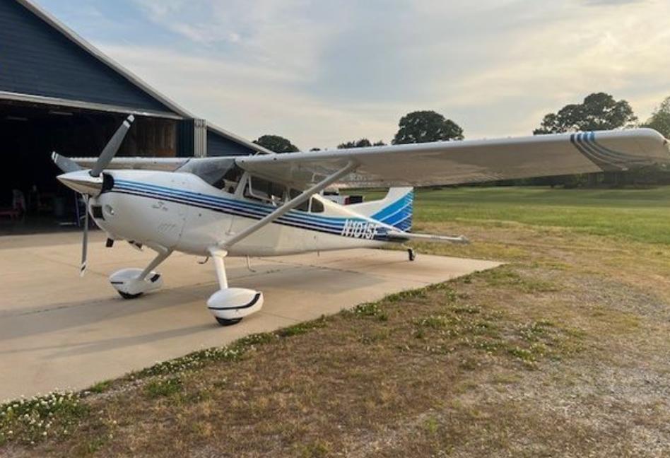1975 Cessna A185F Skywagon Photo 3