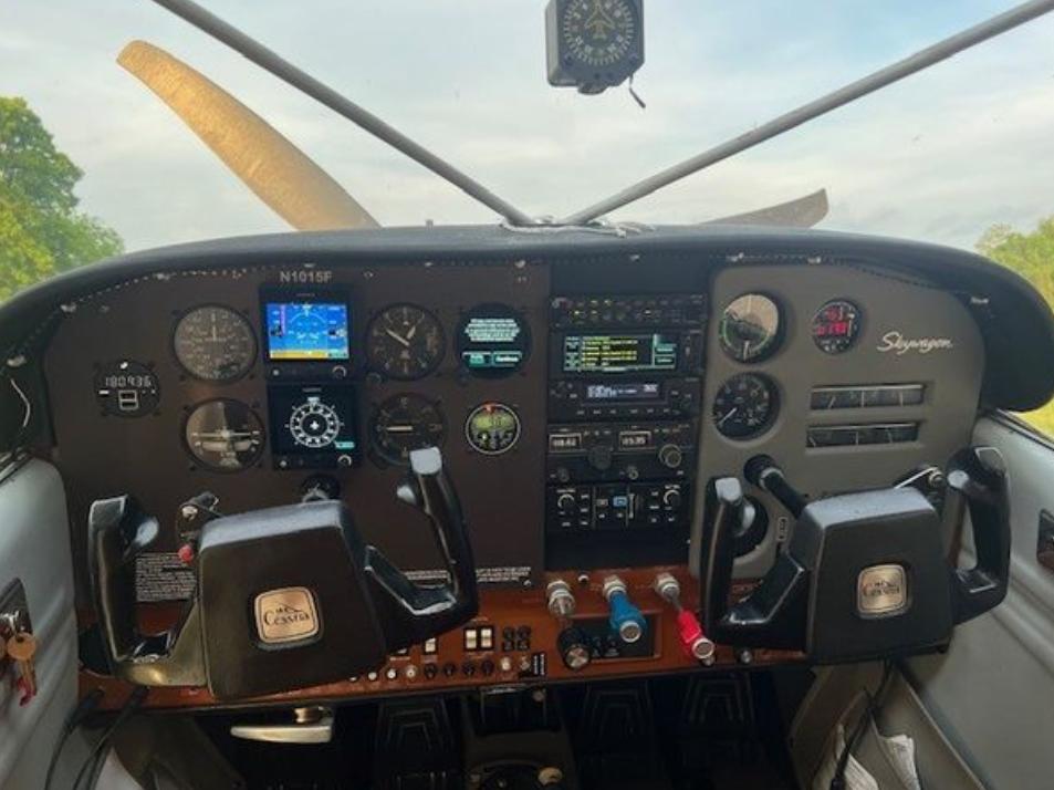 1975 Cessna A185F Skywagon Photo 6