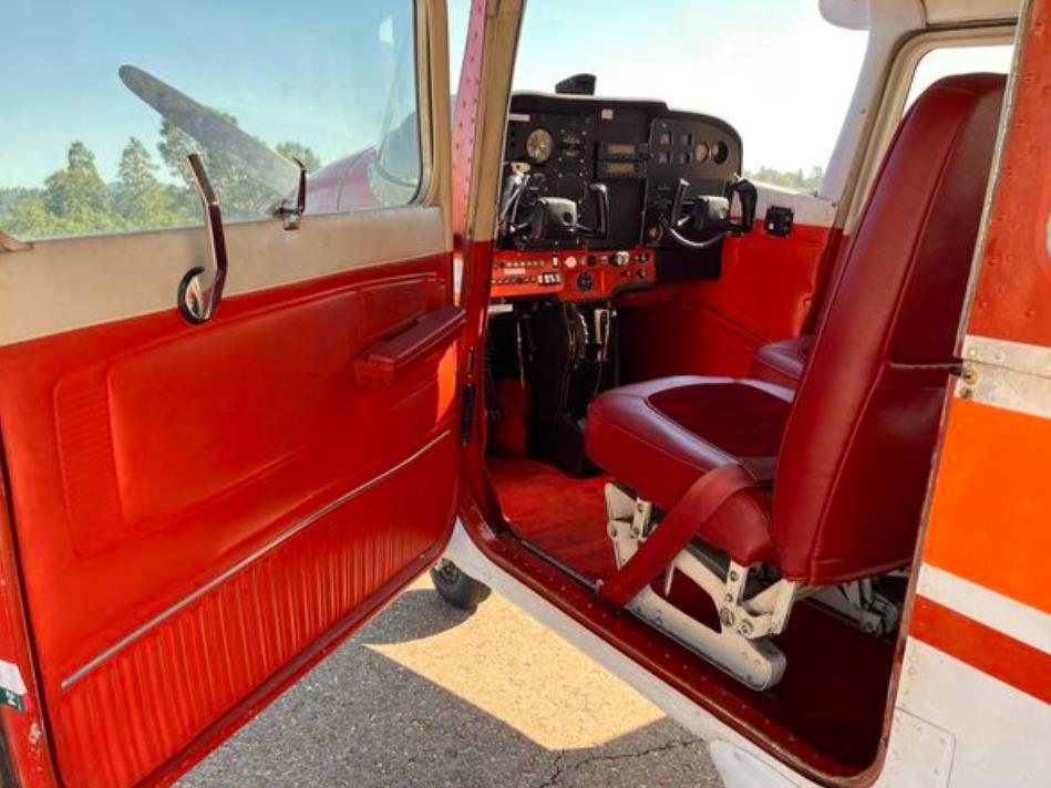 1973 Cessna 172M Photo 4