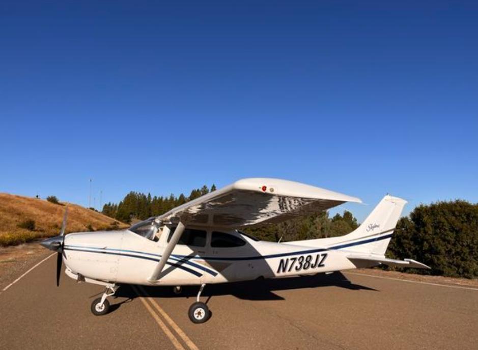 1979 Cessna 182 Turbo RG Photo 2