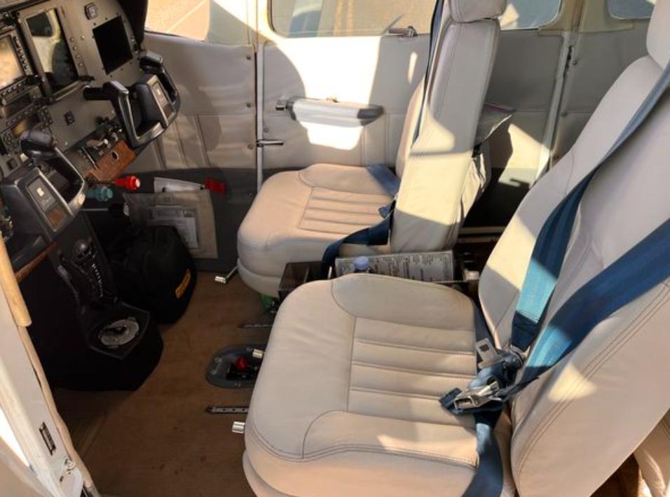 1979 Cessna 182 Turbo RG Photo 5