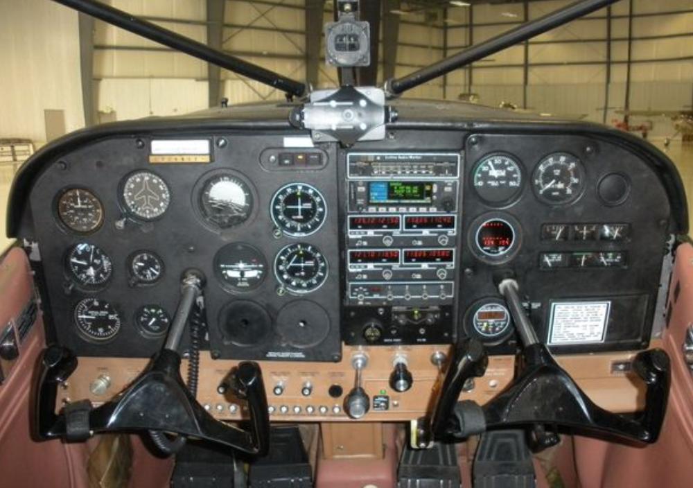 1968 Cessna 180H Skywagon Photo 6
