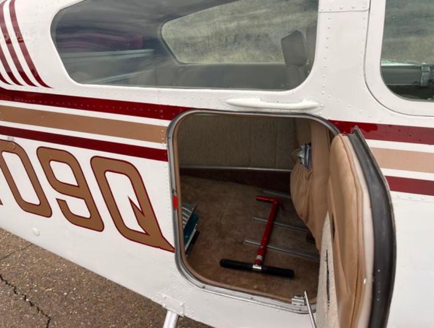 1966 Beechcraft V35 Bonanza Photo 4