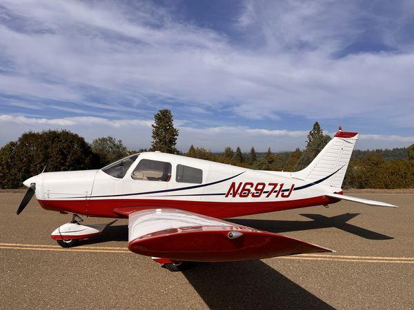 1976 PA-28 Piper Cherokee 140 Photo 2
