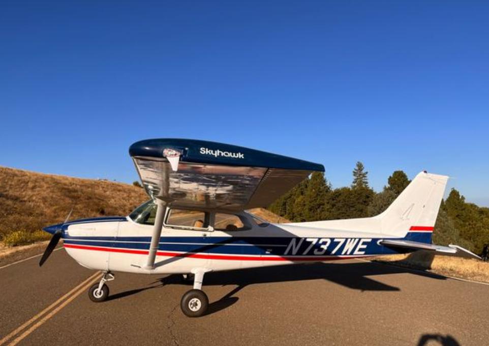 1978 Cessna 172N Skyhawk  Photo 2