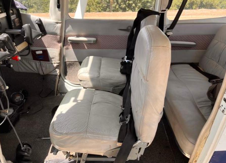 1966 Cessna 182J Skylane Photo 7