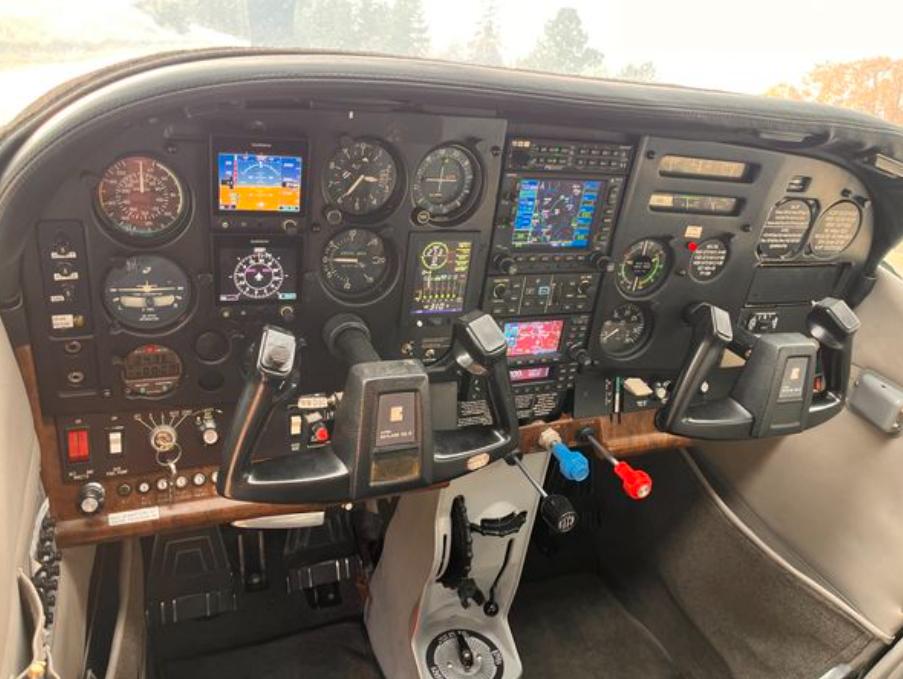1979 Cessna 182 Turbo RG Photo 4