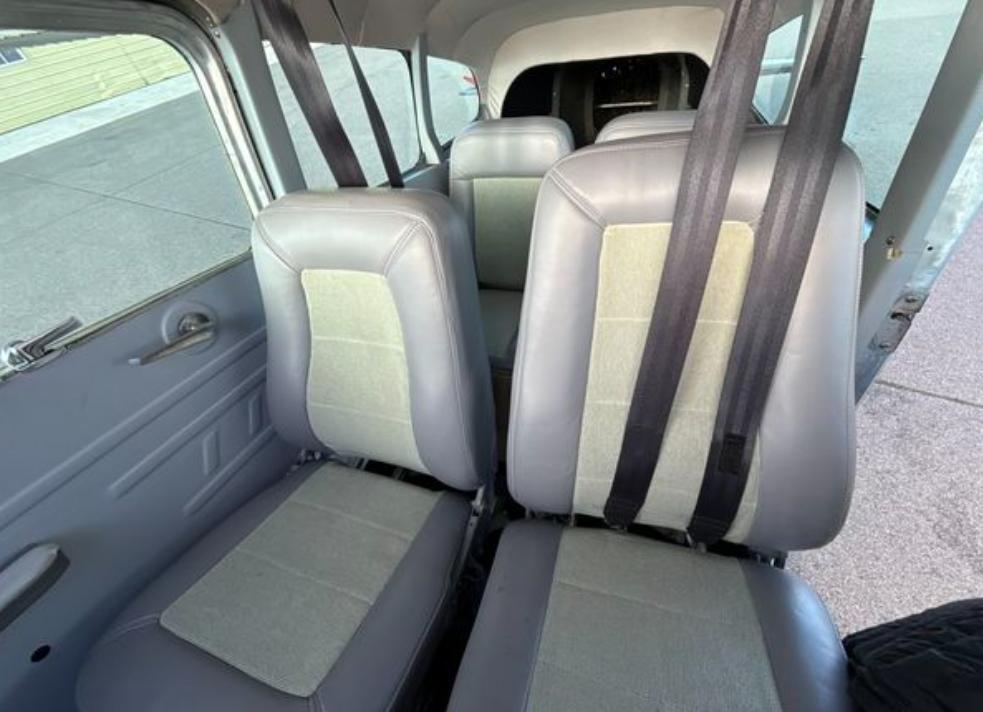 1967 Cessna 180 Skywagon Photo 5