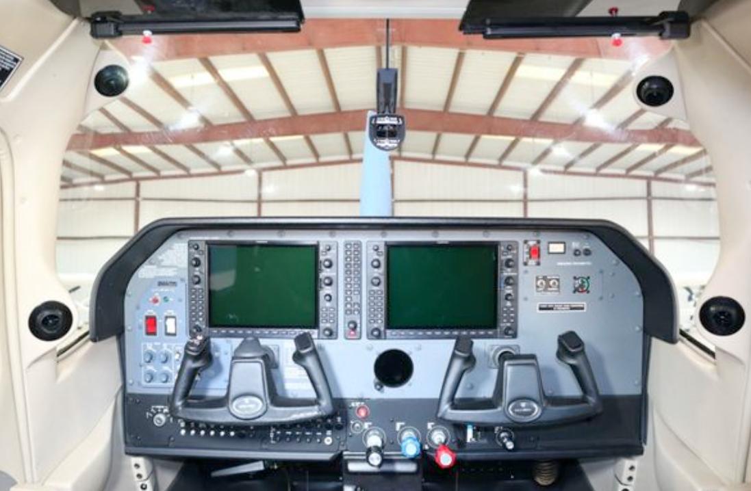 2022 Cessna 182T Skylane Photo 3