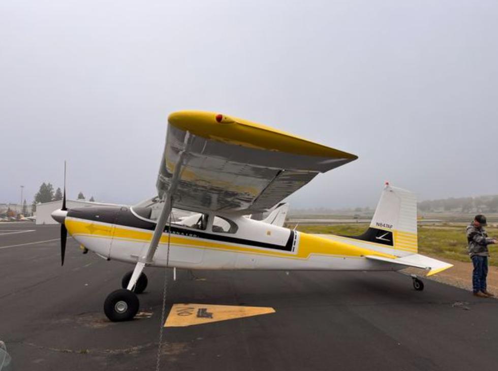 1958 Cessna 180 Skywagon Photo 2