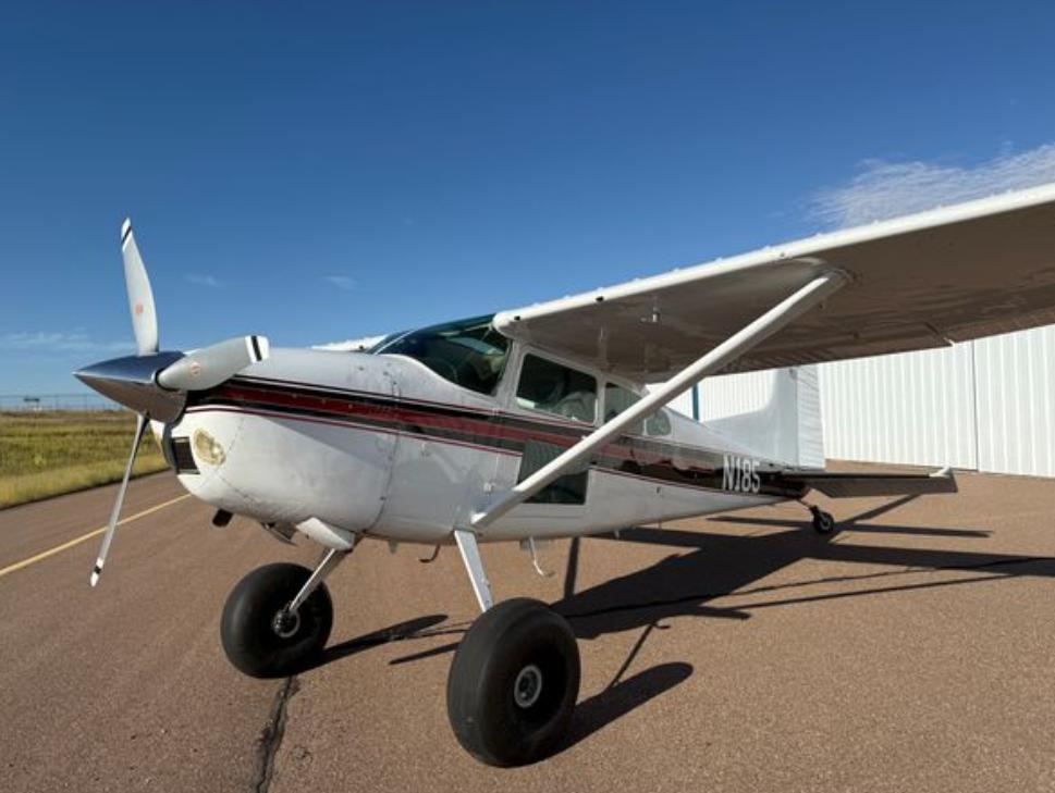 1974 Cessna A185 Skywagon Photo 2