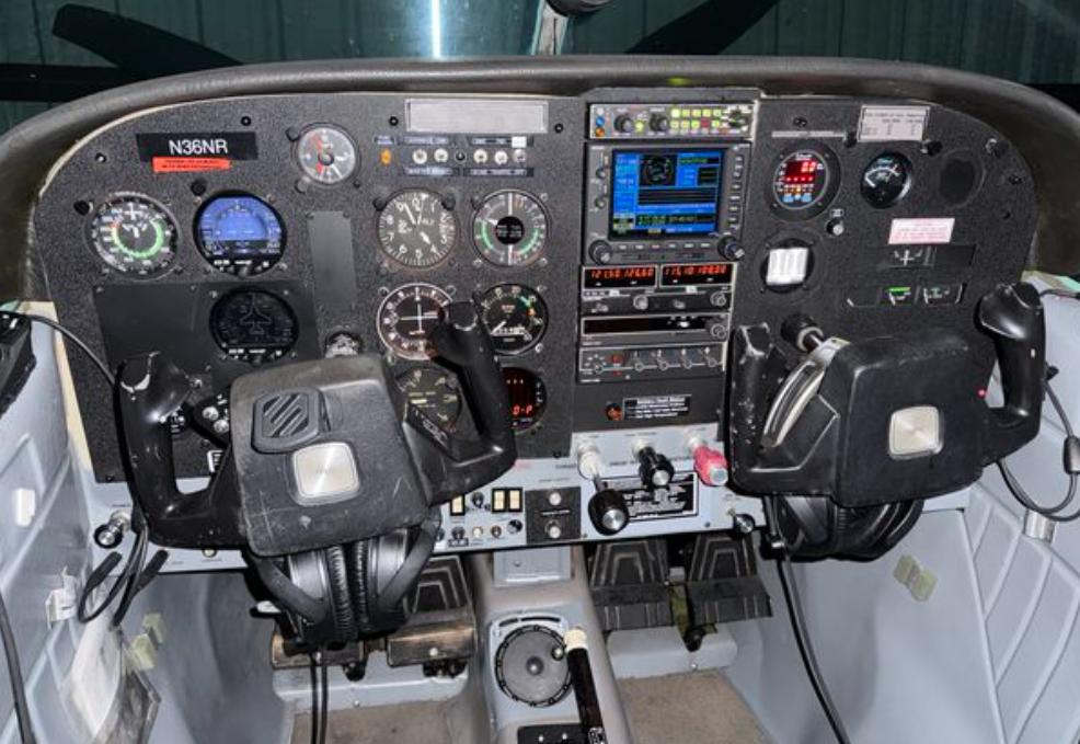 1974 Cessna A185 Skywagon Photo 5