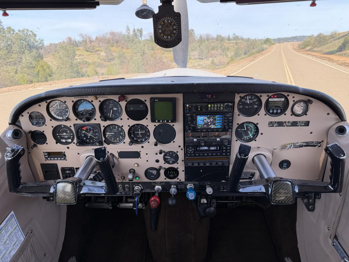 1966 Piper Comanche 260 Photo 6