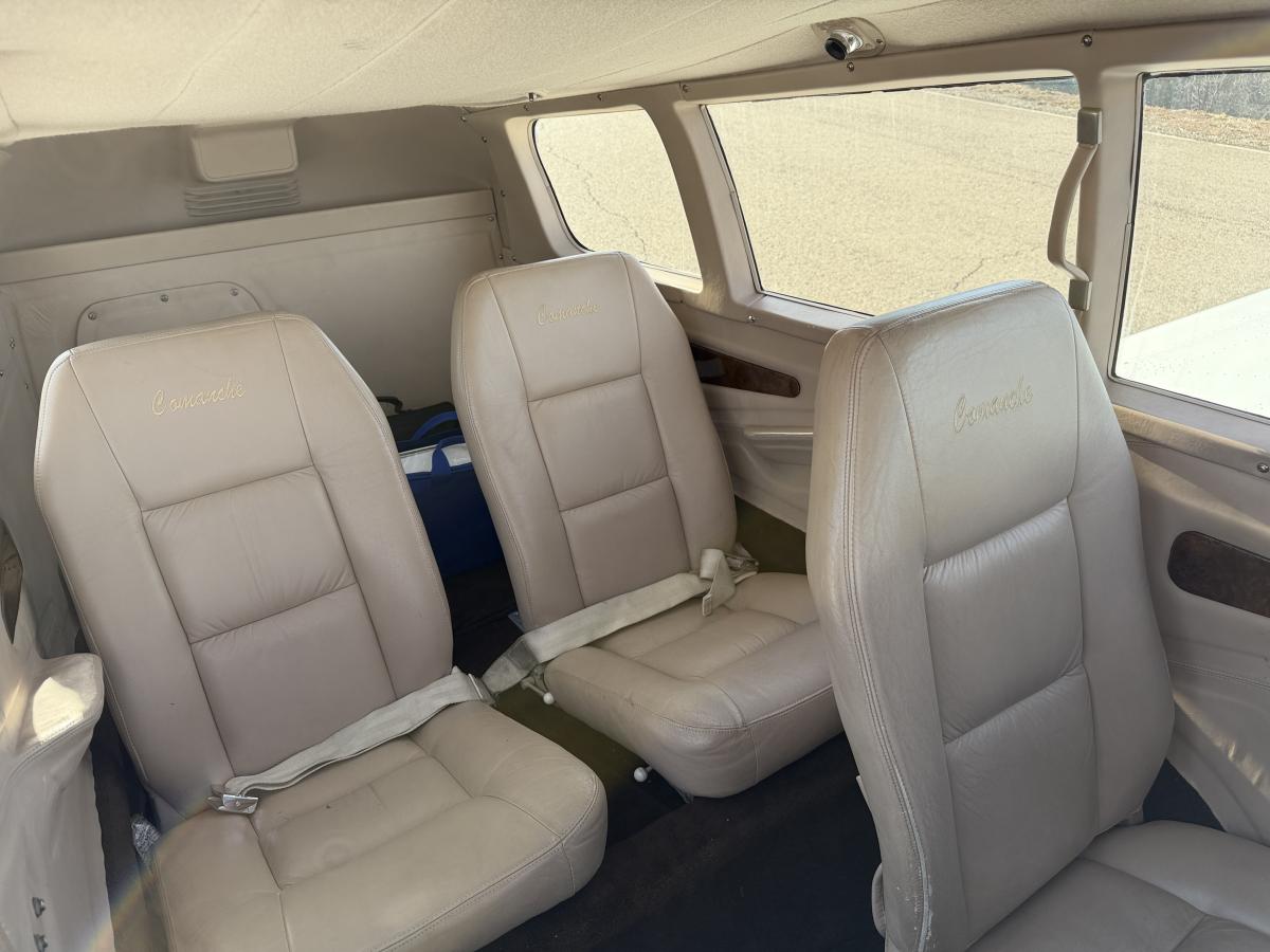 1966 Piper Comanche 260 Photo 4