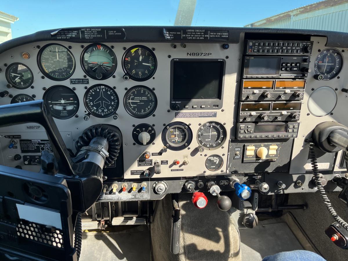 1966 Piper Comanche 260 Photo 6