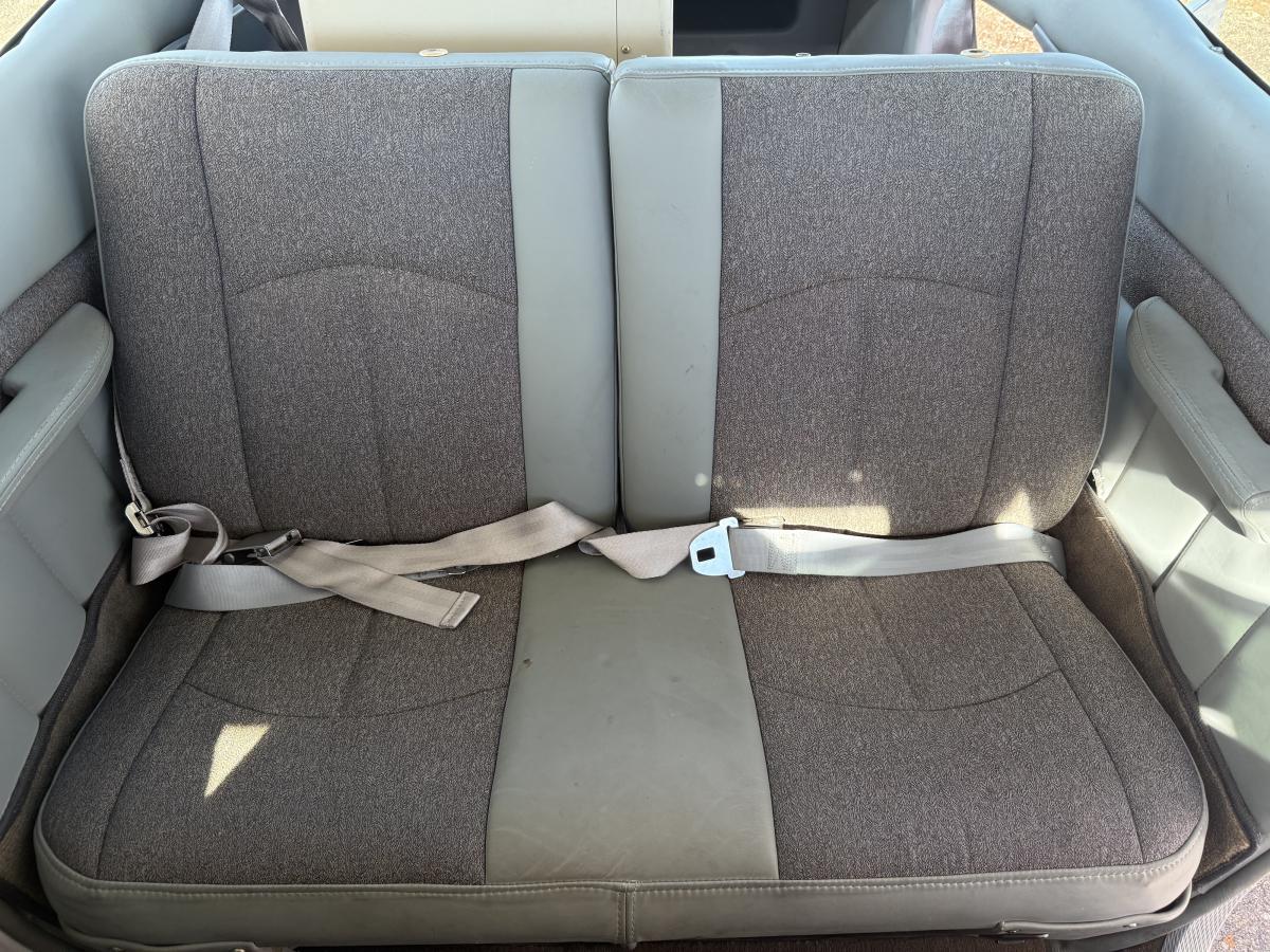 1980 Cessna 182Q Photo 6